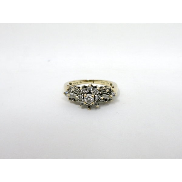 14 KT Yellow Gold Floral Halo Motif Diamond Ring