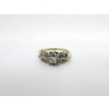 Image 1 : 14 KT Yellow Gold Floral Halo Motif Diamond Ring