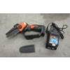 Image 1 : Worx Cordless Pruning Saw - No Box