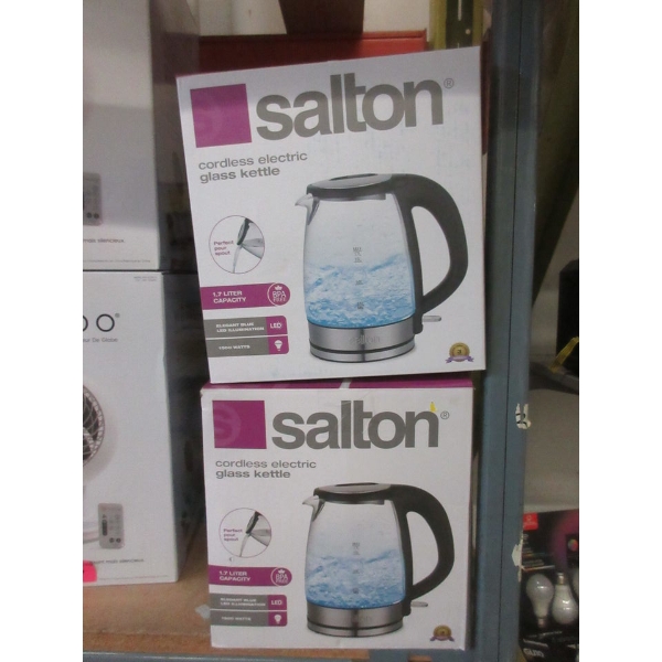 2 Salton 1.7 L Cordless Glass Kettles