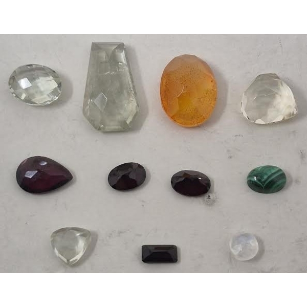 27.5 Carats Assorted Loose Gemstones