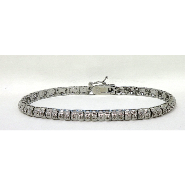 Half Carat Diamond Studded Bracelet 