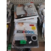 Image 1 : 5 Packs of Assorted Ladies Camis and T-Shirts - M