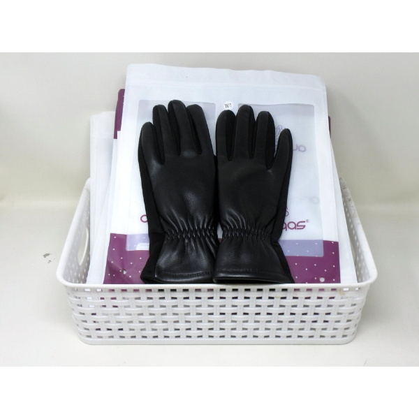 12 New Pairs of Ladies Gloves - Black - Size Large