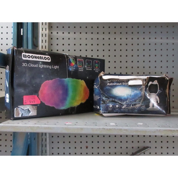 Astronaut Star Projector & 3D Cloud Light 