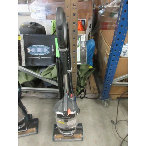 Shark Lift-Away Upright Vacuum Cleaner