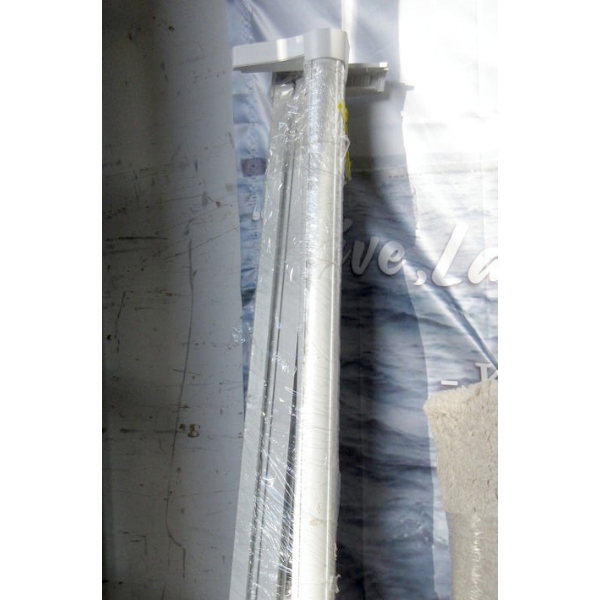 Genius Retractable Screen Door 