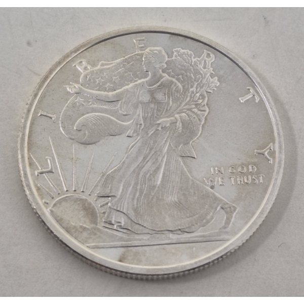 1/2 Oz .999 Silver Golden State Mint Walking Liberty Round 