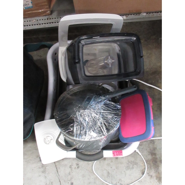 4 Piece Lot of Assorted Household Goods 