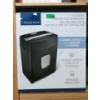 Image 1 : Insignia 10-Sheet Micro-Cut Paper Shredder
