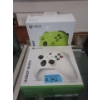 Image 1 :  Xbox Robot White & Electric Volt Wireless Controller