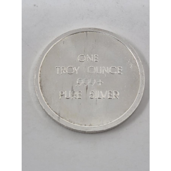 Vintage 1 Oz .999 + Silver 1974 Round