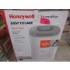 Image 1 : Honeywell "Easy to Care" Warm Mist Humidifier