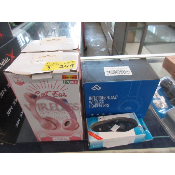 3 New Headphones and 1 Presentation Controller