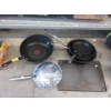 Image 1 : 7 Piece Lot of Non-Stick Pans & Cast Griddle Plate