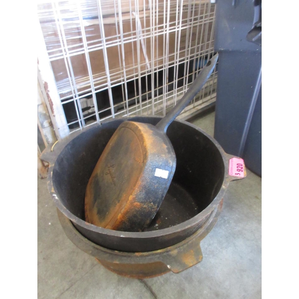2 Cast Iron Stock Pots & 1 Lagostina Skillet