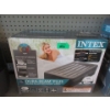 Image 1 : Intex Twin Dura-Beam Plus Inflatable Mattress