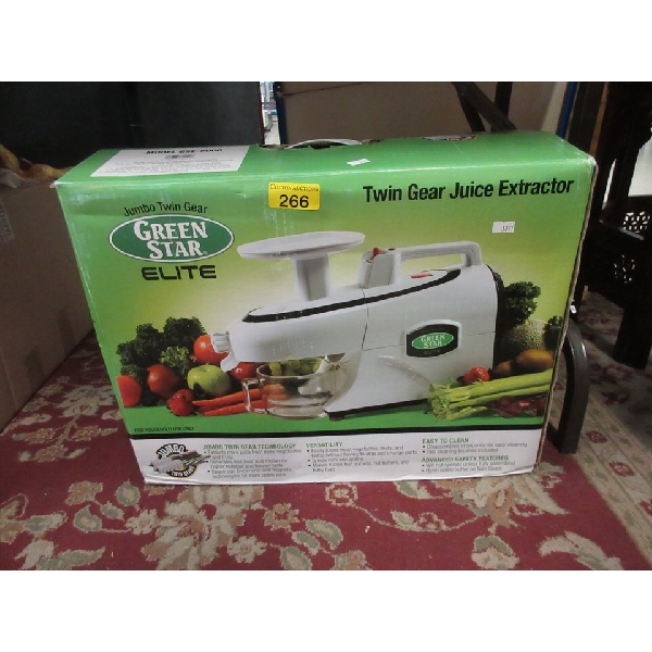 Green Star Elite Twin Gear Juicer - Preowned