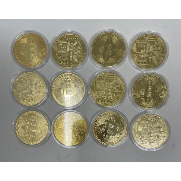 12 x Novelty Bitcoin Rounds