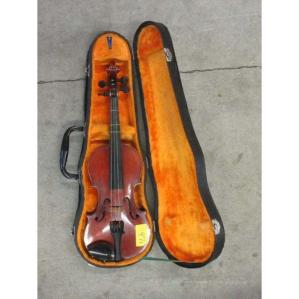 Small Children's Violin in Case - No Bow