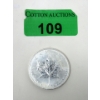 Image 1 : 1 Oz .9999 Silver 2011 Maple Leaf Coin 