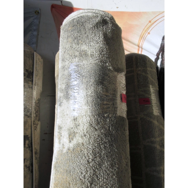 6' x 8' Neutral Patterned Low Pile Area Carpet