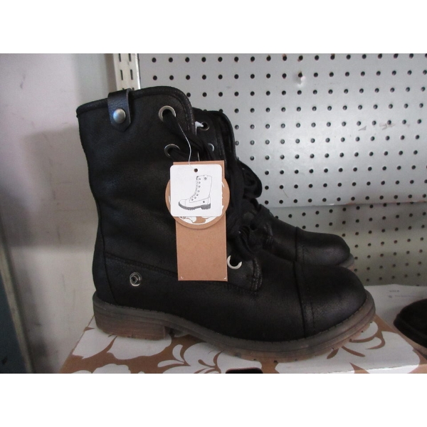 Girl's New Roxy Black RG Bruna Boots - Size 5