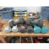 Image 1 : 4 Sets of Assorted Dumbbells 