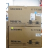 Image 1 : 2 Samsung 27" Laundry Pedestals - Stainless Steel