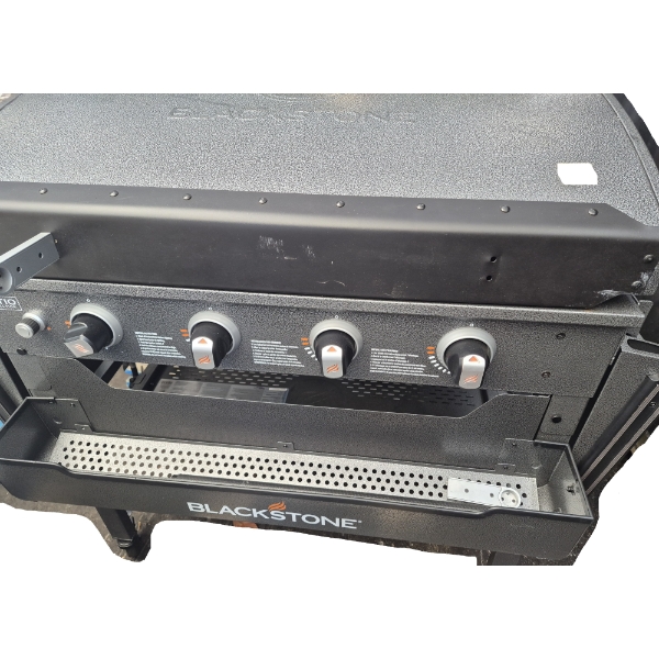 Customer Return Griddle-Missing Parts