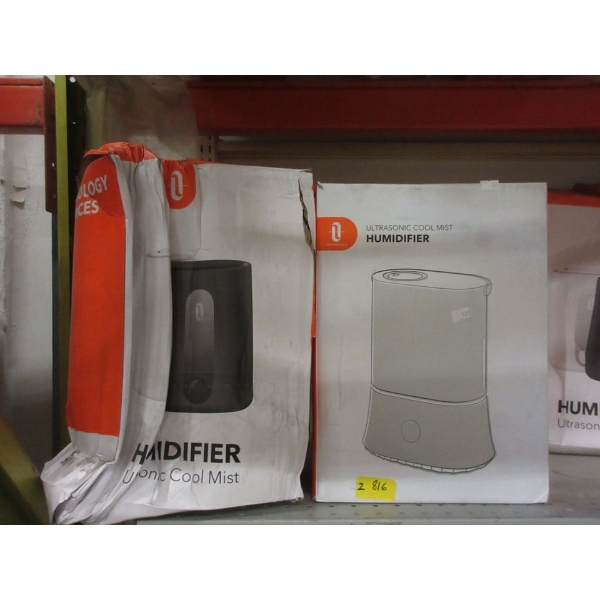 1 Black & 1 White Trotronics Cool Mist Humidifier