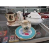 Image 1 : 6 Piece Lot of Vintage Table Ware & Vase