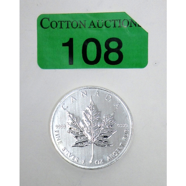1 Oz .9999 Silver 2012 Maple Leaf Coin 