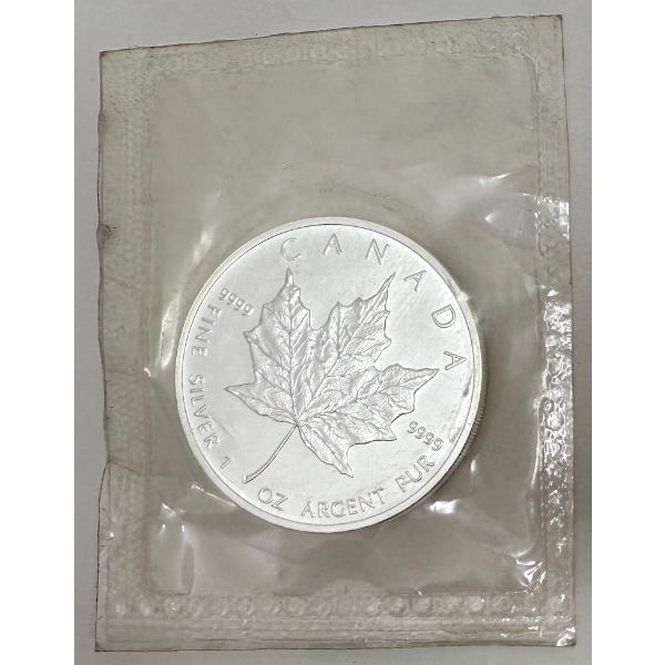 1 Oz .9999 Silver 2006 Canada Maple Leaf Coin 