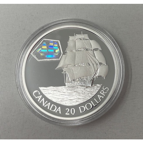 2001 .925 Sterling Silver 1 Oz Hologram Coin 