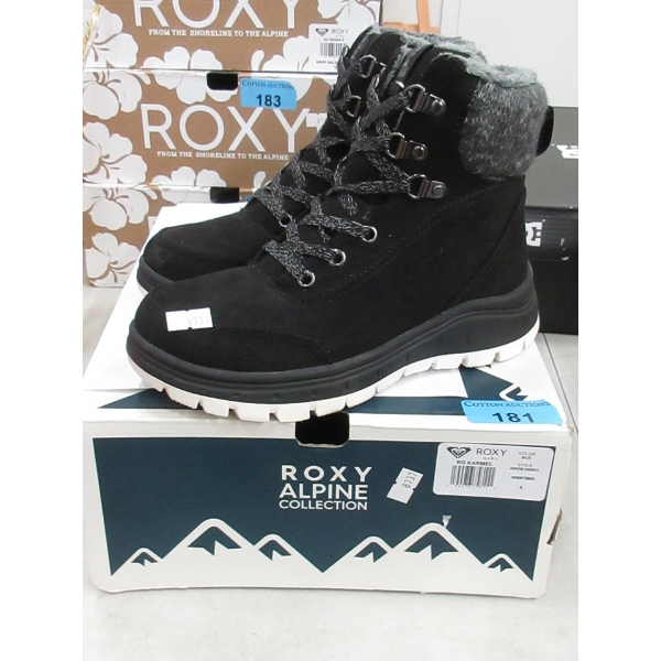 Girl's New Roxy Black RG Karmel Boots - Size 4