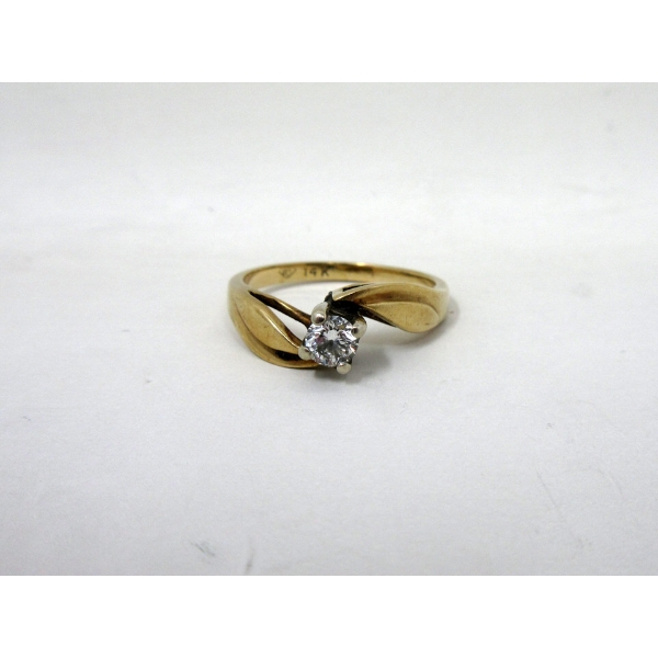 14 KT Yellow Gold Diamond Solitaire Ring