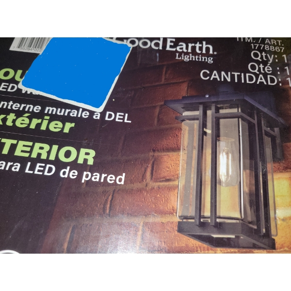 Customer Return Outdoor Led Light Fixture