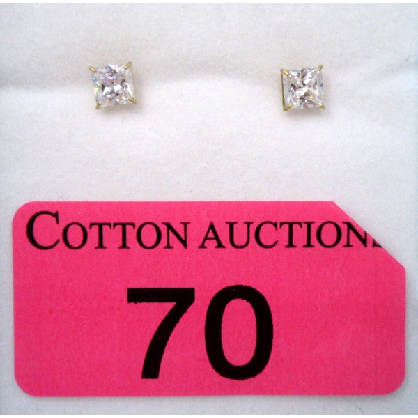 New 14 KT Gold 1.5 CT Cubic Zirconia Earrings 