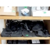 Image 1 : 8 Overstock & Customer Return Totes & Duffle Bags