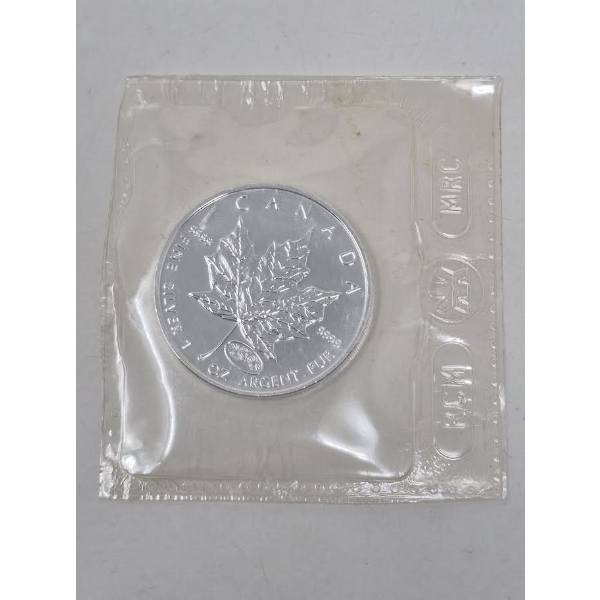 1 Oz .9999 Silver 2000 Canada Maple Leaf Coin 