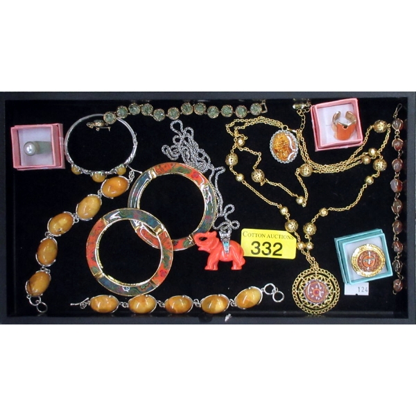 Tray of New & Gently Worn Fashion Jewelry  