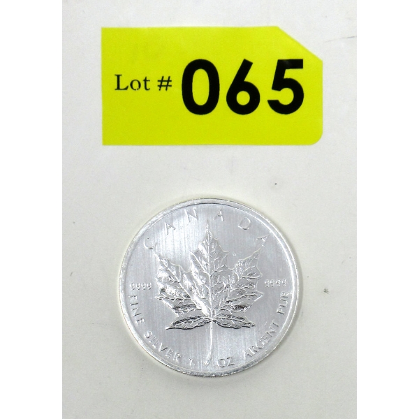 1 Oz .9999 Silver 2012 Maple Leaf Coin 