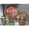 Image 1 : 9 Piece Lot of Vintage Metal Decorative Items