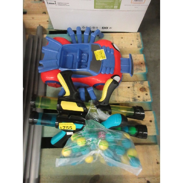 Web Crawler Car & Set of 2 Nerf Ball Guns