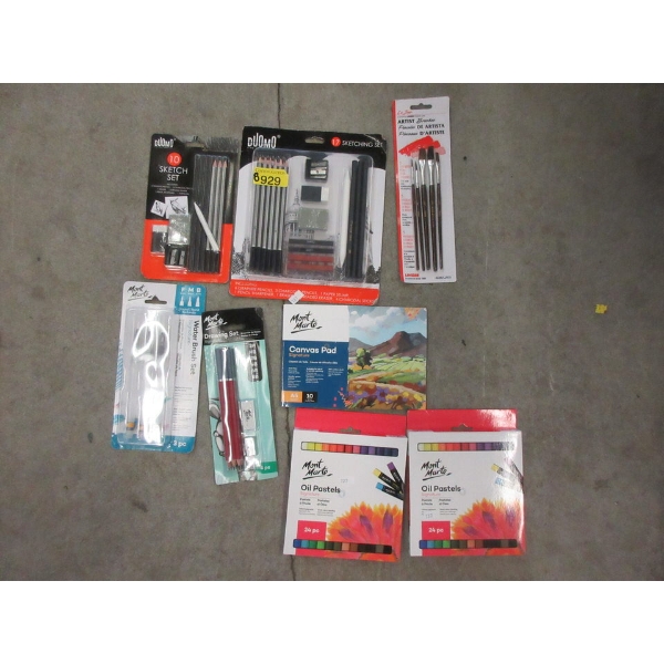 Box of 8 New Artists Supplies