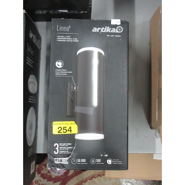 Artika "Linea" LED Wall Light - 3 Way Stream