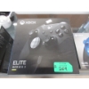 Image 1 : 2 Xbox Elite Series 2 Wireless Controllers in Boxes
