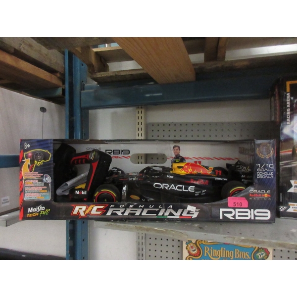 Maisto Tech R/C Formula Racing RB19 Car