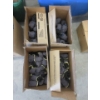 Image 2 : 4 Boxes of 40 Pairs of Work Gloves - Preowned